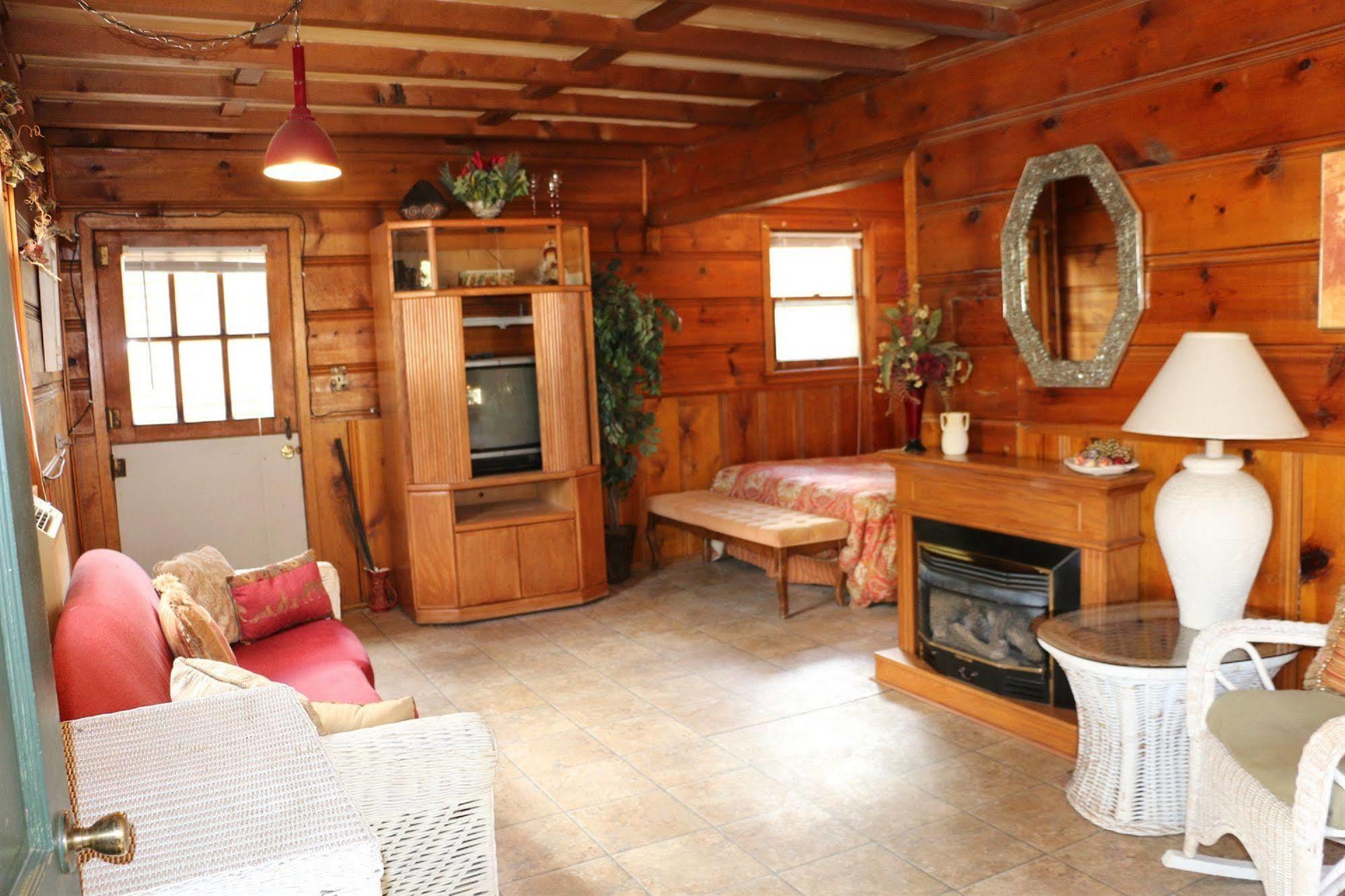 Apple Creek Cottages Прескот Екстер'єр фото