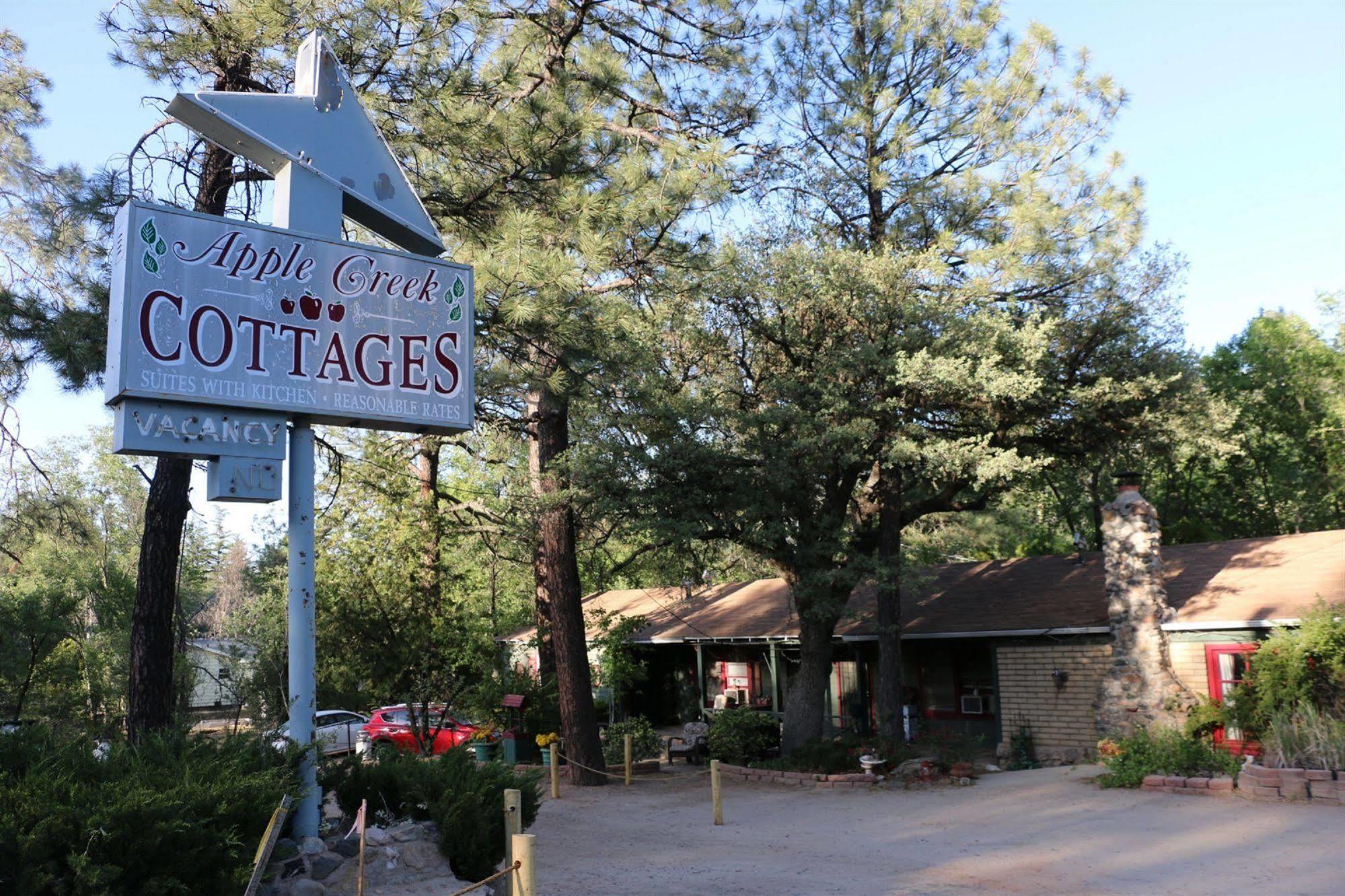 Apple Creek Cottages Прескот Екстер'єр фото